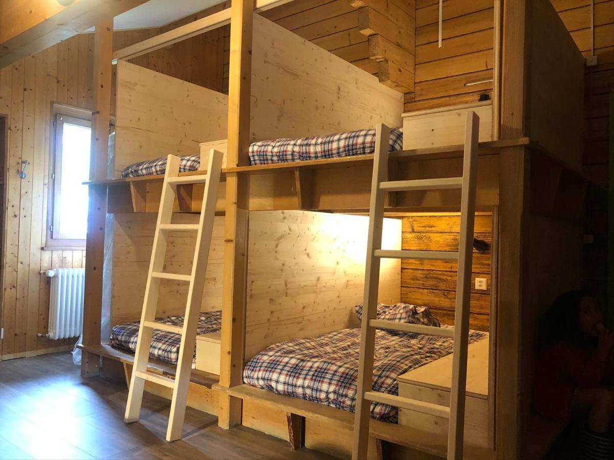 Freeride Hostel Ле Крозе Екстериор снимка