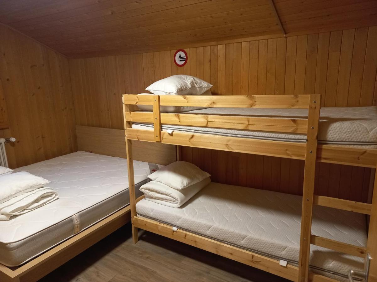 Freeride Hostel Ле Крозе Екстериор снимка