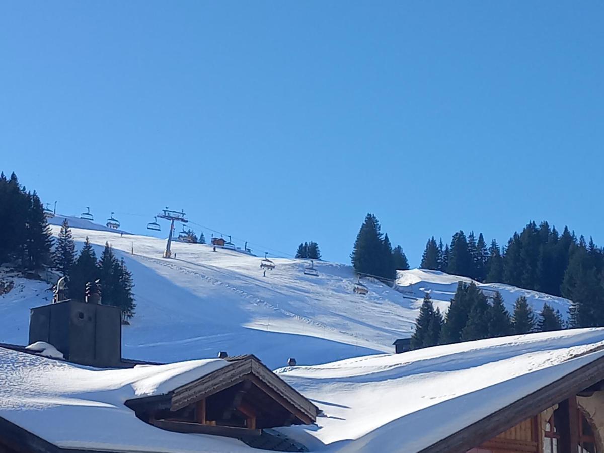 Freeride Hostel Ле Крозе Екстериор снимка
