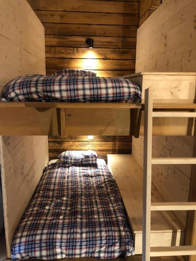 Freeride Hostel Ле Крозе Екстериор снимка